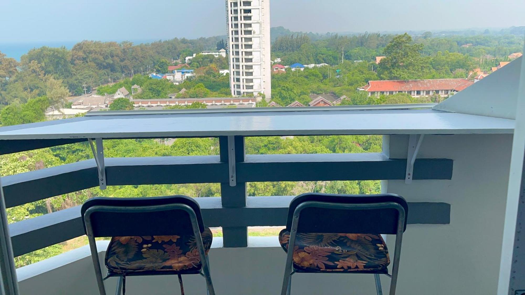 Rayong Condochain 325 Ban Phe Exterior photo